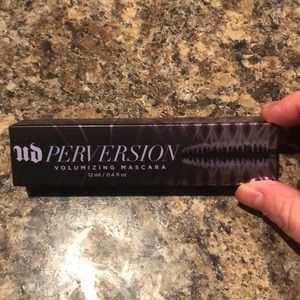 Urban Decay Perversion mascara